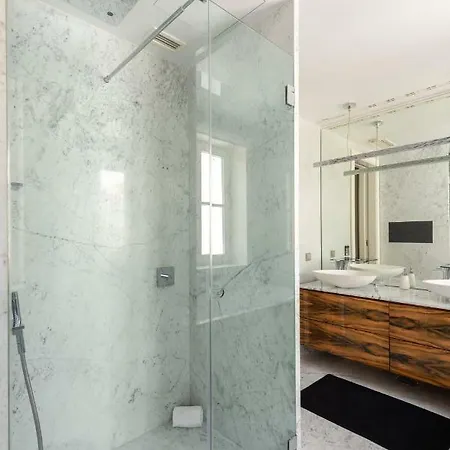 Luxury 3br Duplex 240m2 In City Center+prk Apartman Lisboa