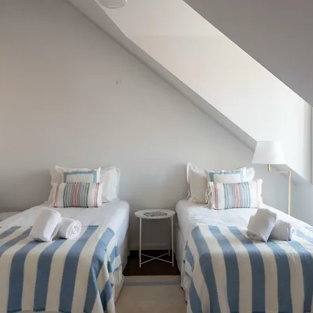 Luxury 3br Duplex 240m2 In City Center+prk Apartman Lisboa