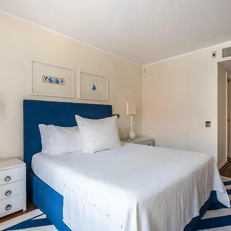 Luxury 3br Duplex 240m2 In City Center+prk Lisboa